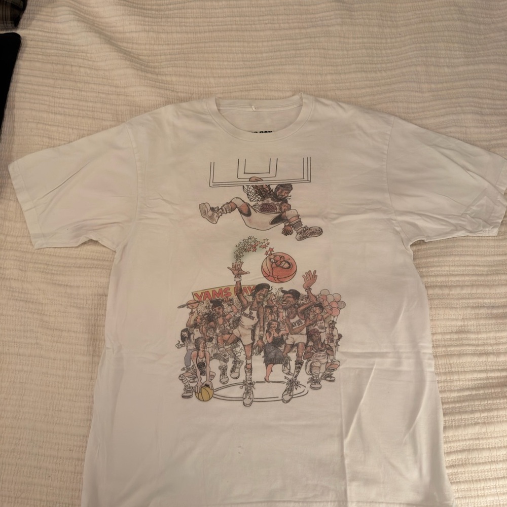 White Graphic Men's Short Sleeve Tee
